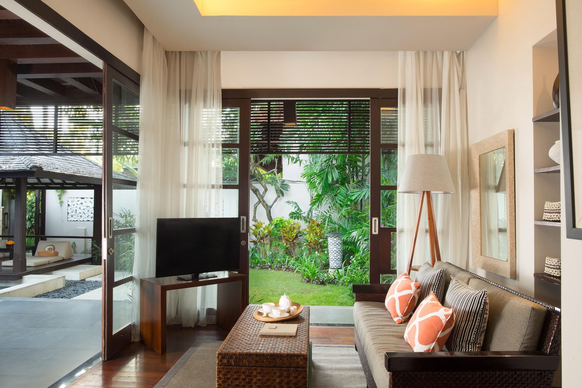 Alaya Dedaun Kuta Villa Legian  Exterior photo