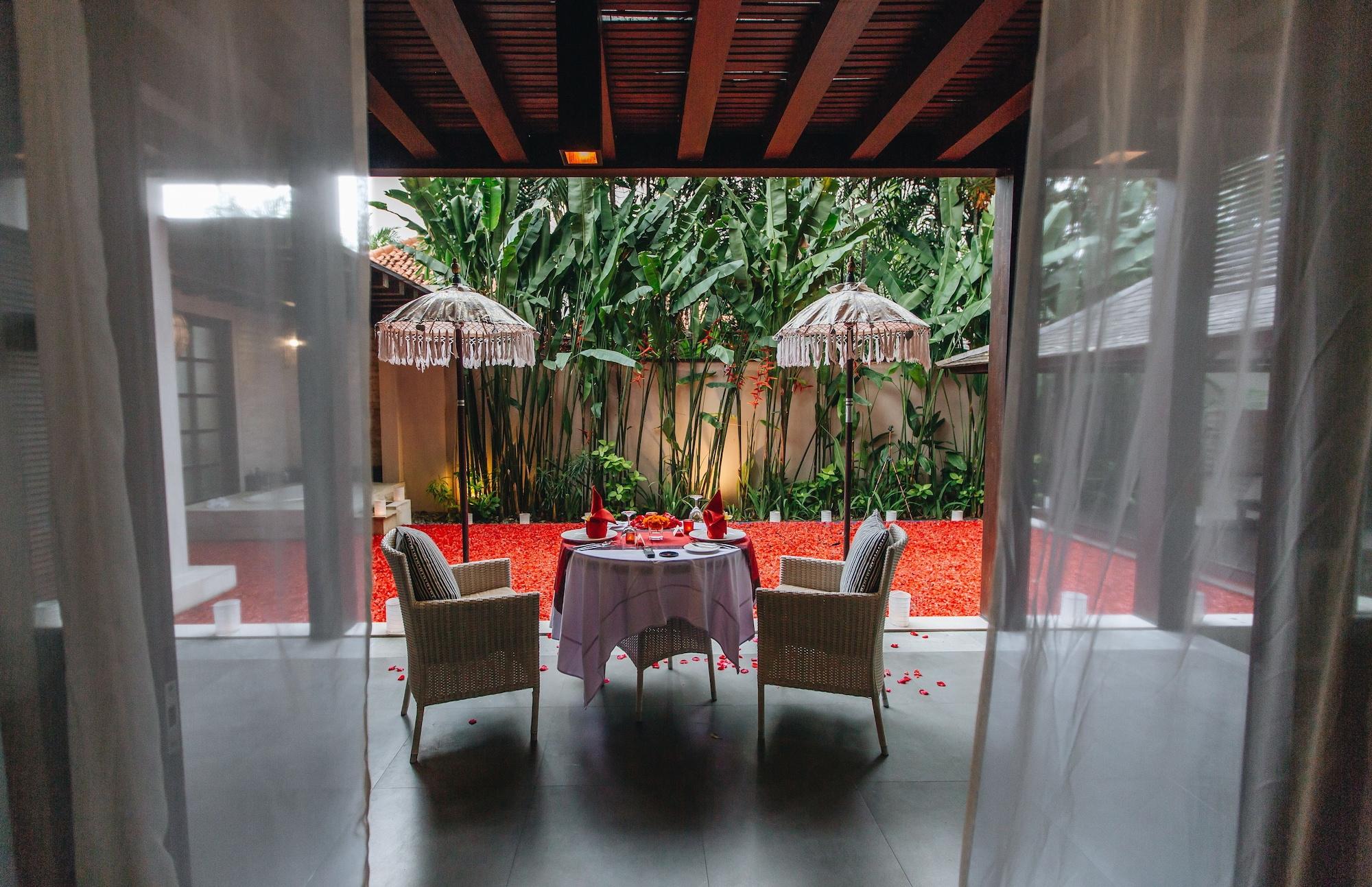 Alaya Dedaun Kuta Villa Legian  Exterior photo