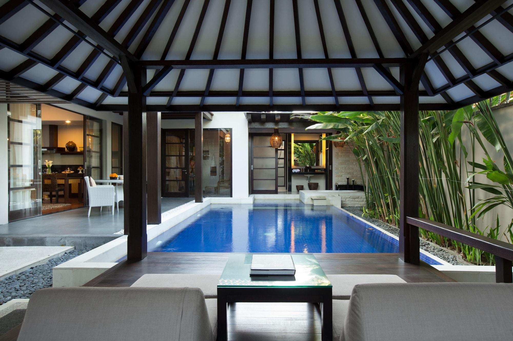 Alaya Dedaun Kuta Villa Legian  Exterior photo
